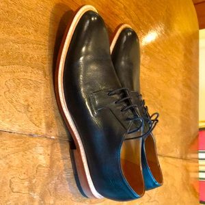 Bostonian Black Leather Shoes (No. 16 Soft Low)